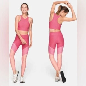 Outdoor voices leggings XS in excellent condition colorblock​